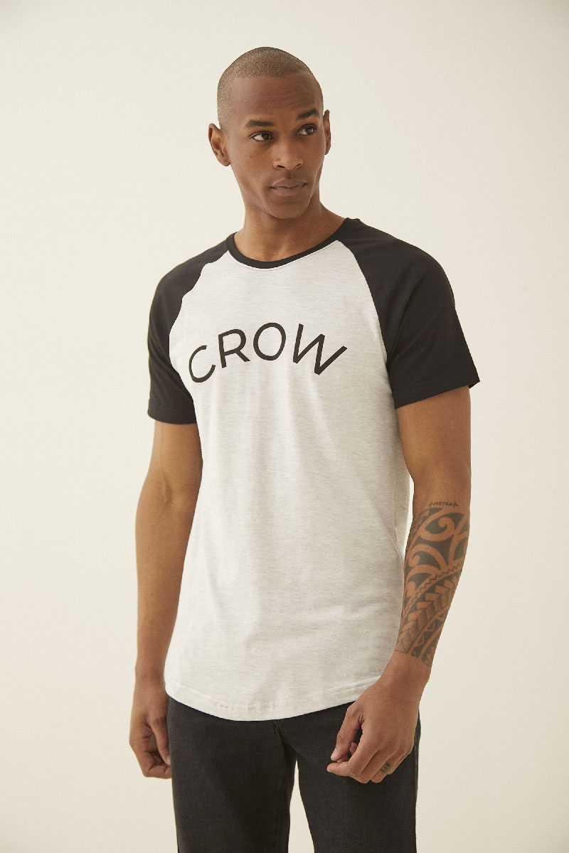 REMERA CROW ICONIC