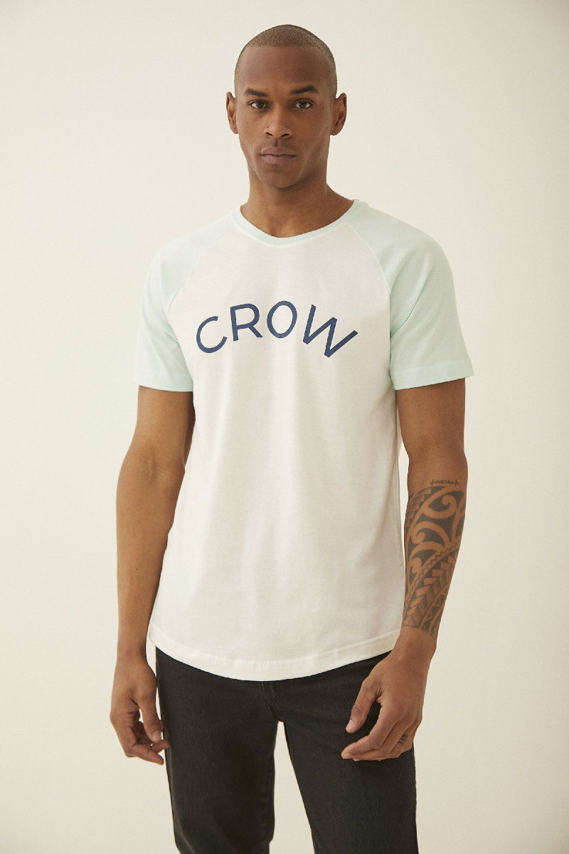 REMERA CROW ICONIC